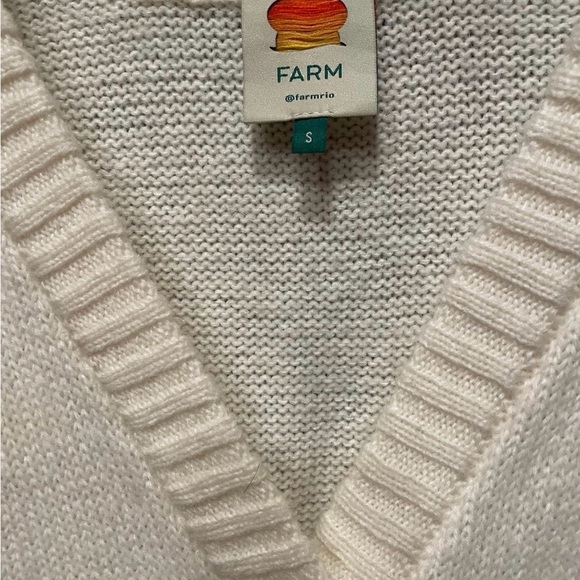 Farm Rio
Ribbed Goldtone-Buttoned Cardigan - Picture 9 of 10